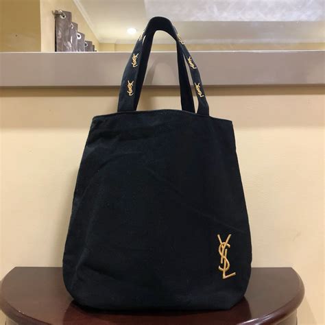 shopping ysl tote bag|yves saint laurent tote bag.